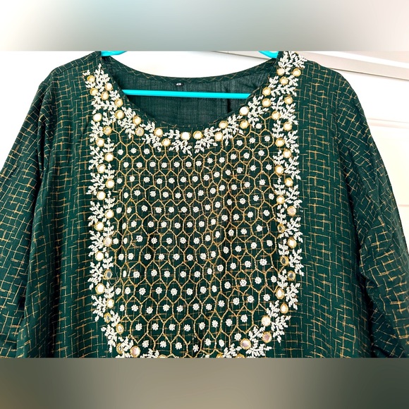 Dark green cotton salwar suits. - Picture 5 of 5
